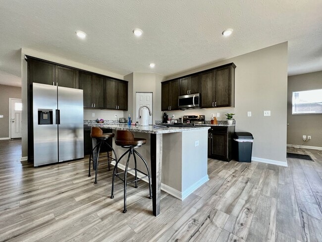 Building Photo - Brand new Executive home in Liberty Twp, Ohio