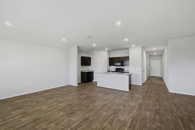 Building Photo - 15204 Siberian Elm Ln