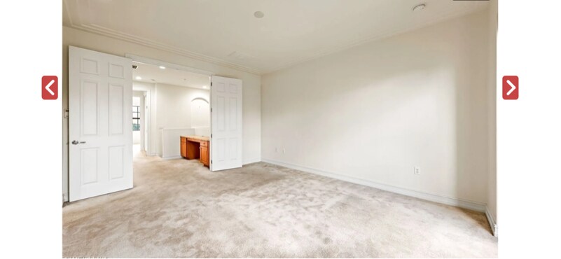 Building Photo - 9147 Delano St