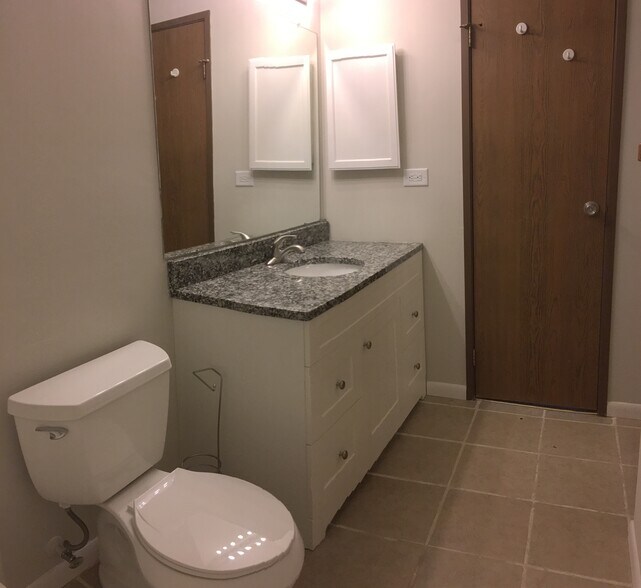 Building Photo - 1374 E Wyndham Cir