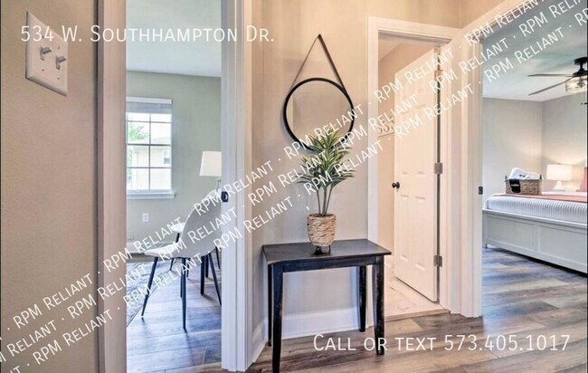 Building Photo - 534 W Southampton Dr