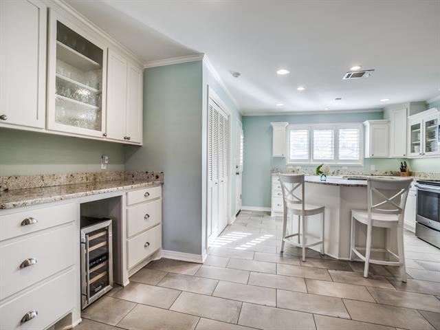 Building Photo - 6614 Joyce Way