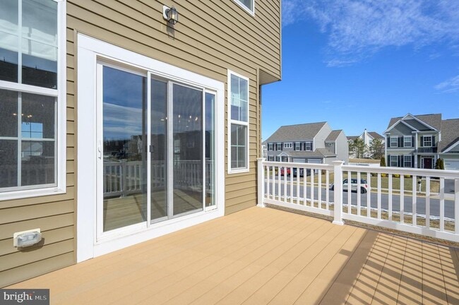 Building Photo - 201 Hillsdale Pl