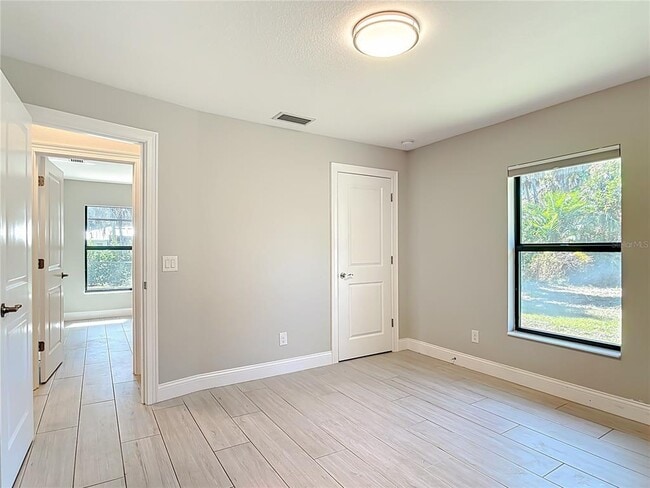 Building Photo - 540 Alabama Ave