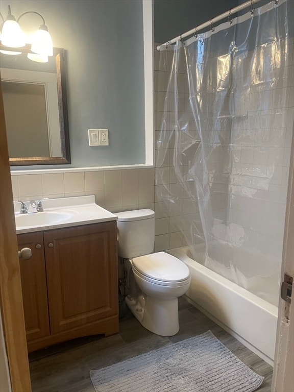 Building Photo - 628 E 3rd St