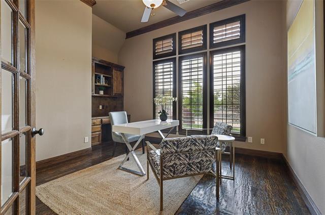 Building Photo - 2408 Lady of the Lake Blvd