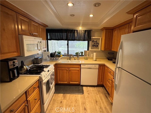 Building Photo - 34 Pueblo Vista Dr