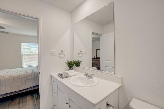 Floorplan - The Retreat at Honey Creek