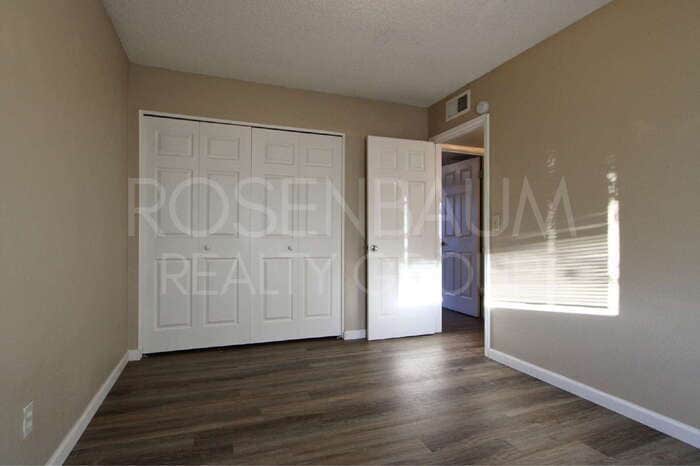 Building Photo - 6446 E Alder Ave