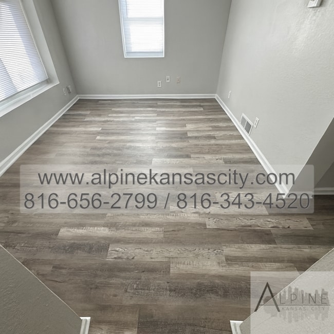 Building Photo - Small Affordable Home in Liberty