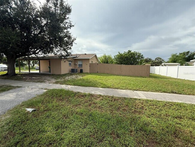 Building Photo - 3357 Westlund Terrace