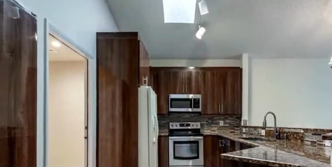 Building Photo - 7705 Forest Green Ln