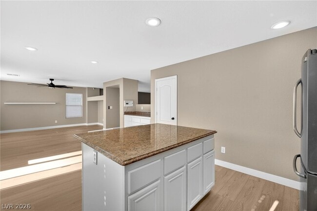 Building Photo - 6117 Brenneman St