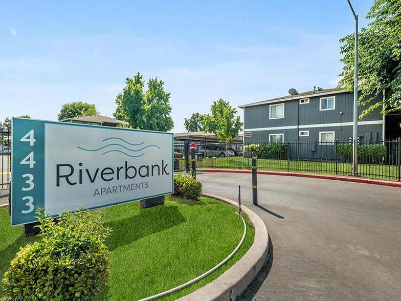 Riverbank's Main Entrance - Riverbank Apartments