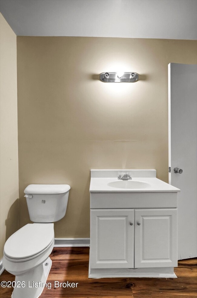 Building Photo - 1721 Wilson Ave