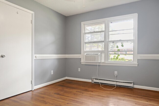 Building Photo - 312 Wilder Rd