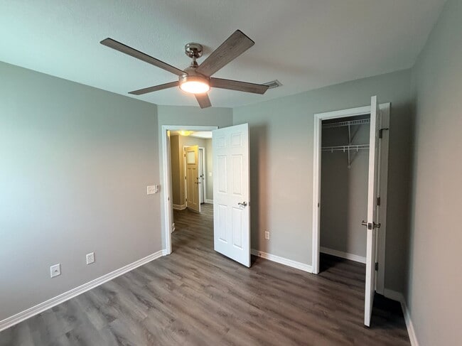 Building Photo - 7738 Lola Cir