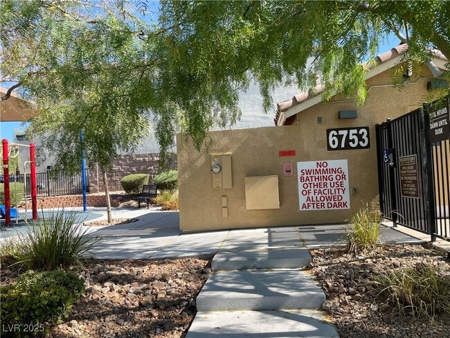 Building Photo - 6625 Rocky Reef St
