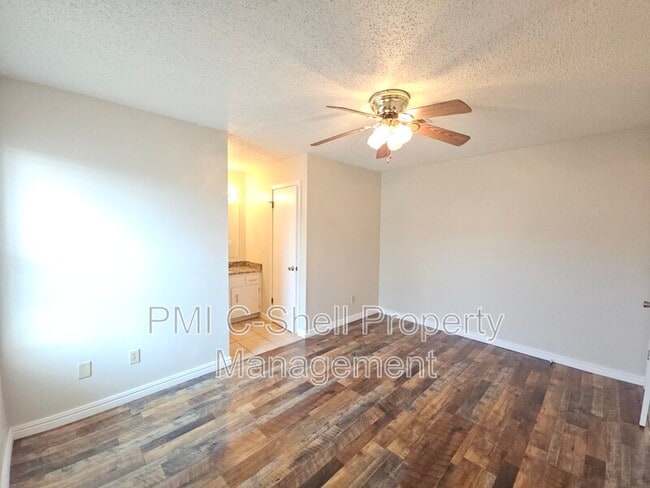 Building Photo - 3535 Southwind Dr