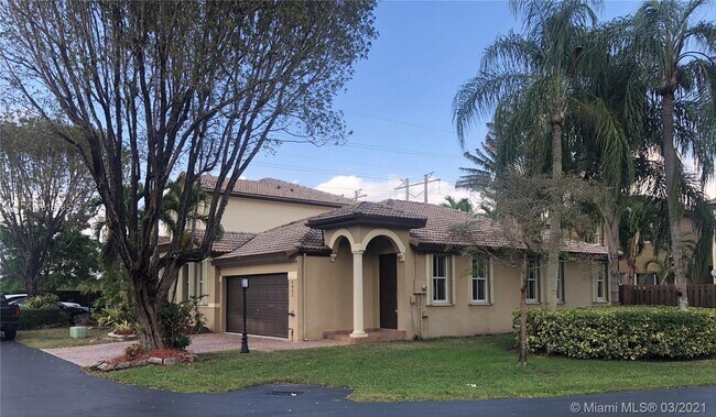 Building Photo - 4883 NW 109th Path