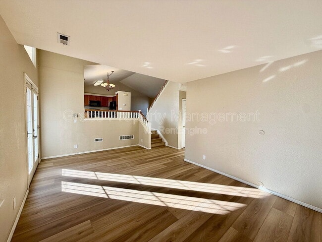 Building Photo - 2830 Calkins Pl