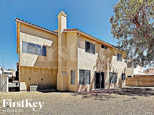 Building Photo - 1683 Black Hills Way