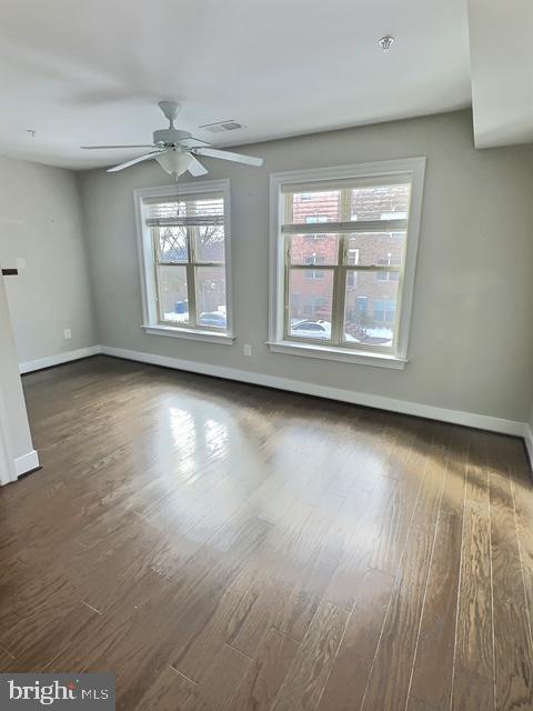 Building Photo - 2179 Half Moon Pl NE