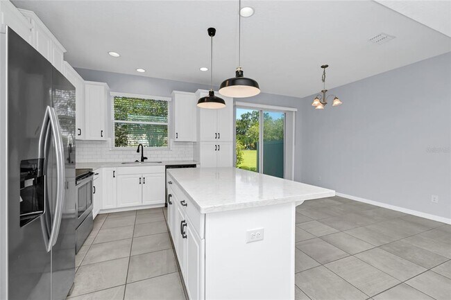Building Photo - 3665 Brighton Park Cir