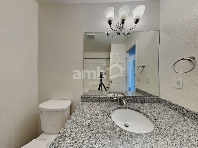 Building Photo - 13656 Adams St