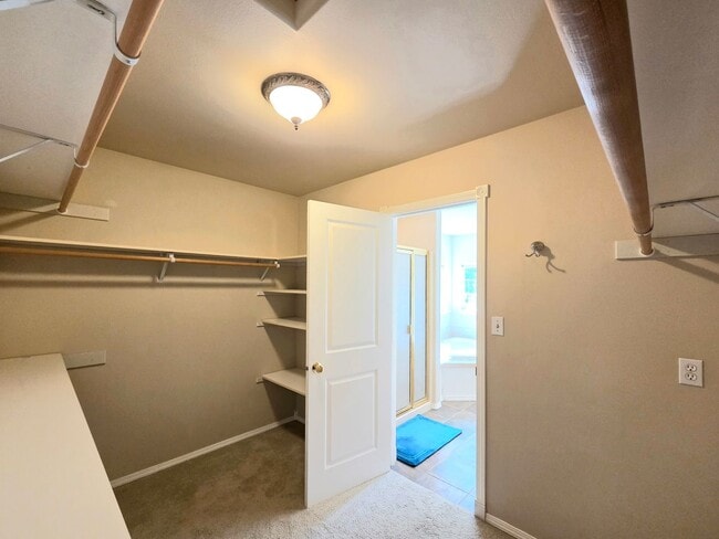 Building Photo - Luxurious Country Living in Desirable Cashmere Location!! 5 Bed + Den, 2.5 Bath!