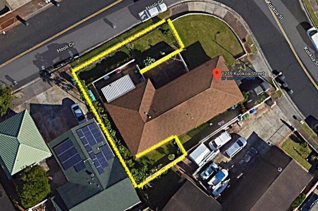 Building Photo - 1219-1219 Kuokoa St