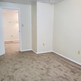 Building Photo - 898 Duss Ave
