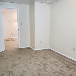Building Photo - 898 Duss Ave
