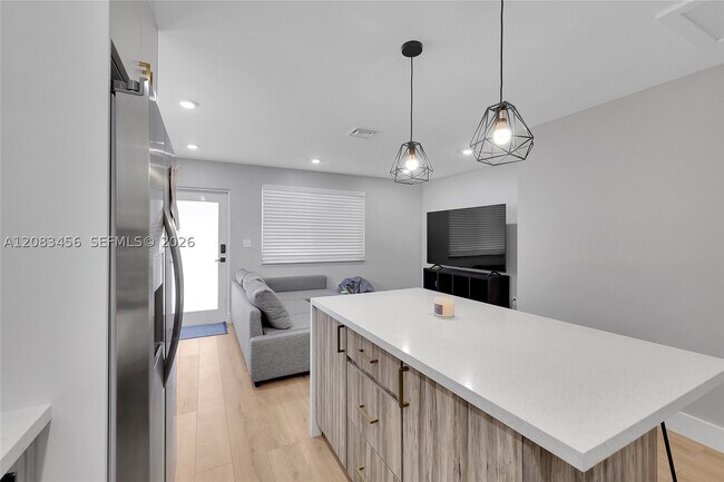 Building Photo - 3520 SW 88th Ct
