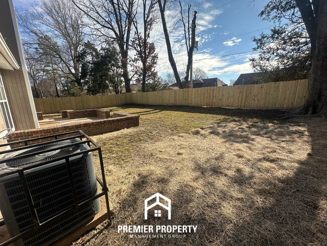 Building Photo - 6577 Beaverlodge Dr