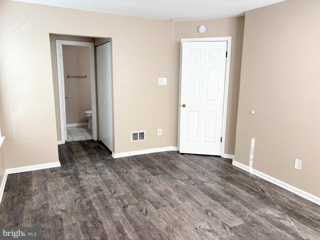 Building Photo - 221 Highland Blvd