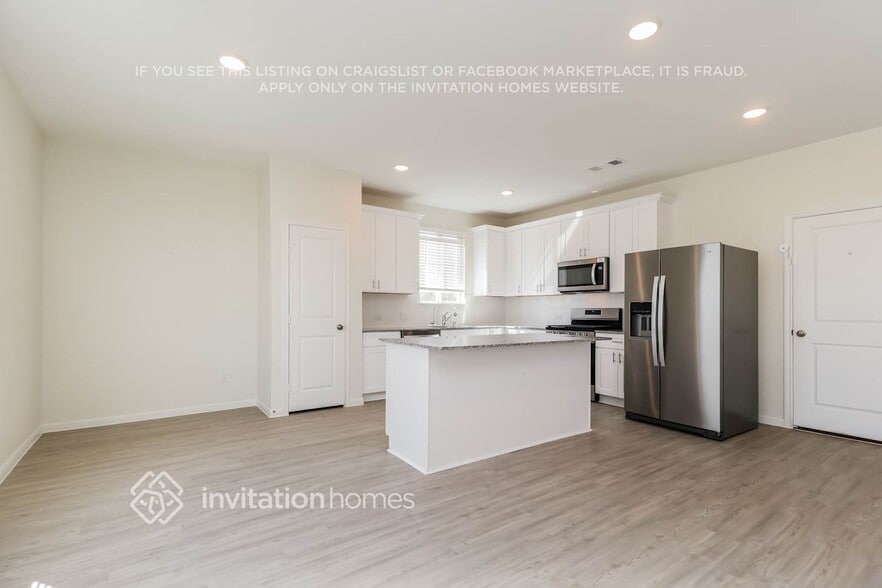 Building Photo - 13439 Maltessa Dr