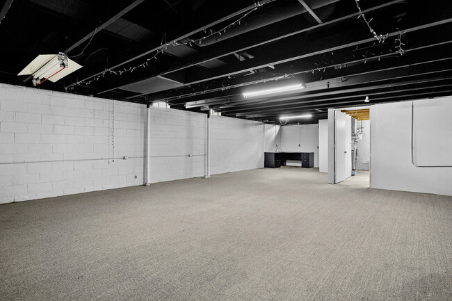 Building Photo - 273 Mc Kinley Dr