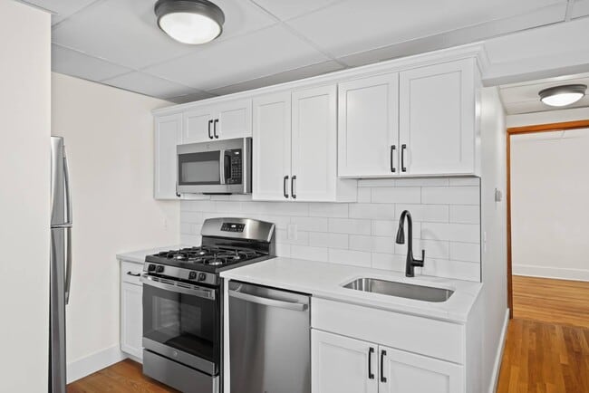 Primary Photo - 33 Franklin St