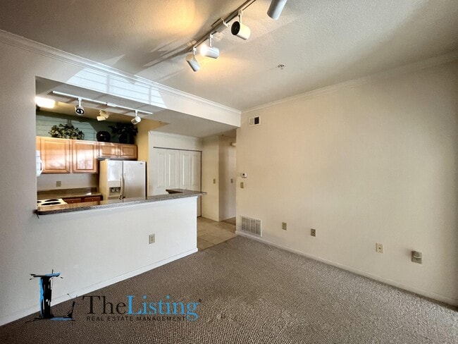 Building Photo - 11706 Heritage Point Dr