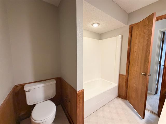 Building Photo - 1103 Scarlet Oaks Cir