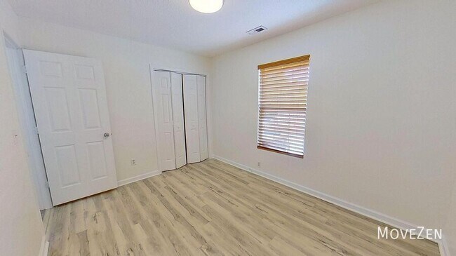 Building Photo - 509 Rosecrest Dr