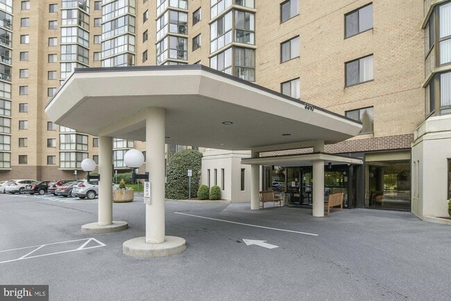 Building Photo - 3310 N Leisure World Blvd