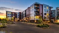 Building Photo - 575 S Goddard Blvd