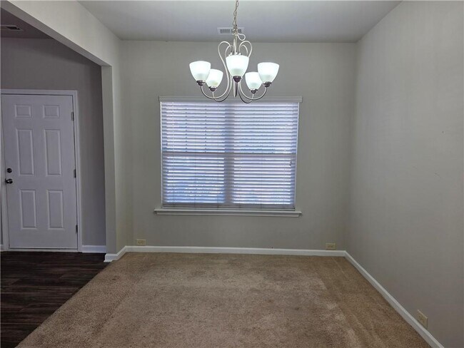 Building Photo - 46 Mercer Ln