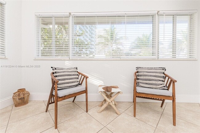 Building Photo - 302 Balboa St