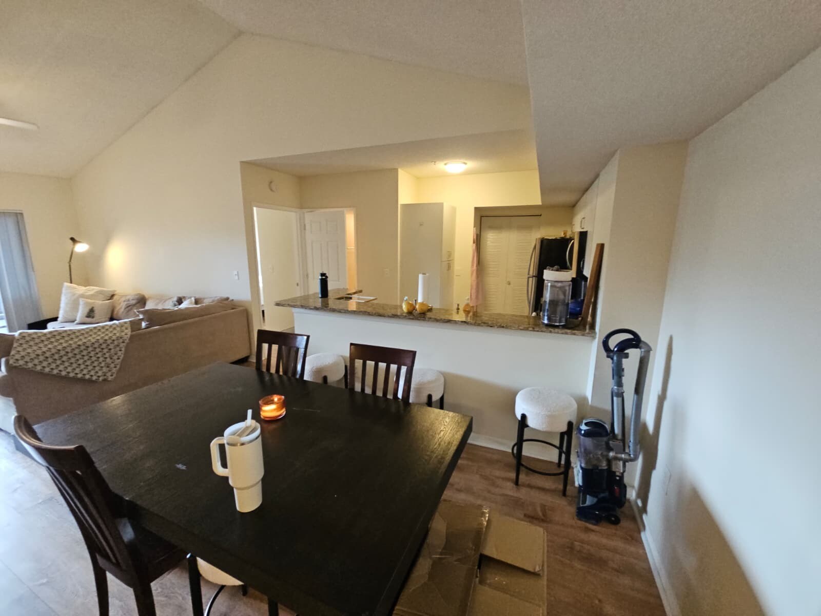 Building Photo - 1590 S 42nd Cir