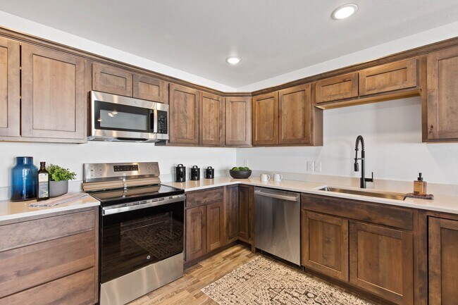 Building Photo - 2855 Fen Way