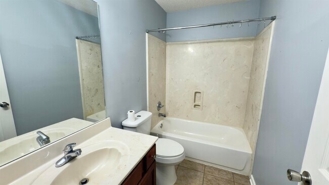 Building Photo - 4597 Oakden Ln.