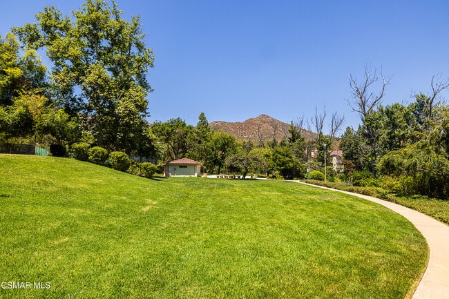 Building Photo - 5837 Oak Bend Ln